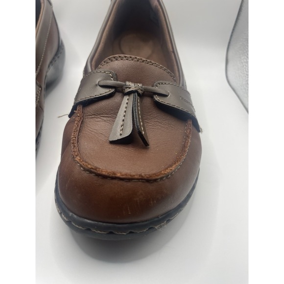 Clarks Women's Ashland Bubble Leather Brown Loafers Size 9 Comfort Tassels - Picture 3 of 9